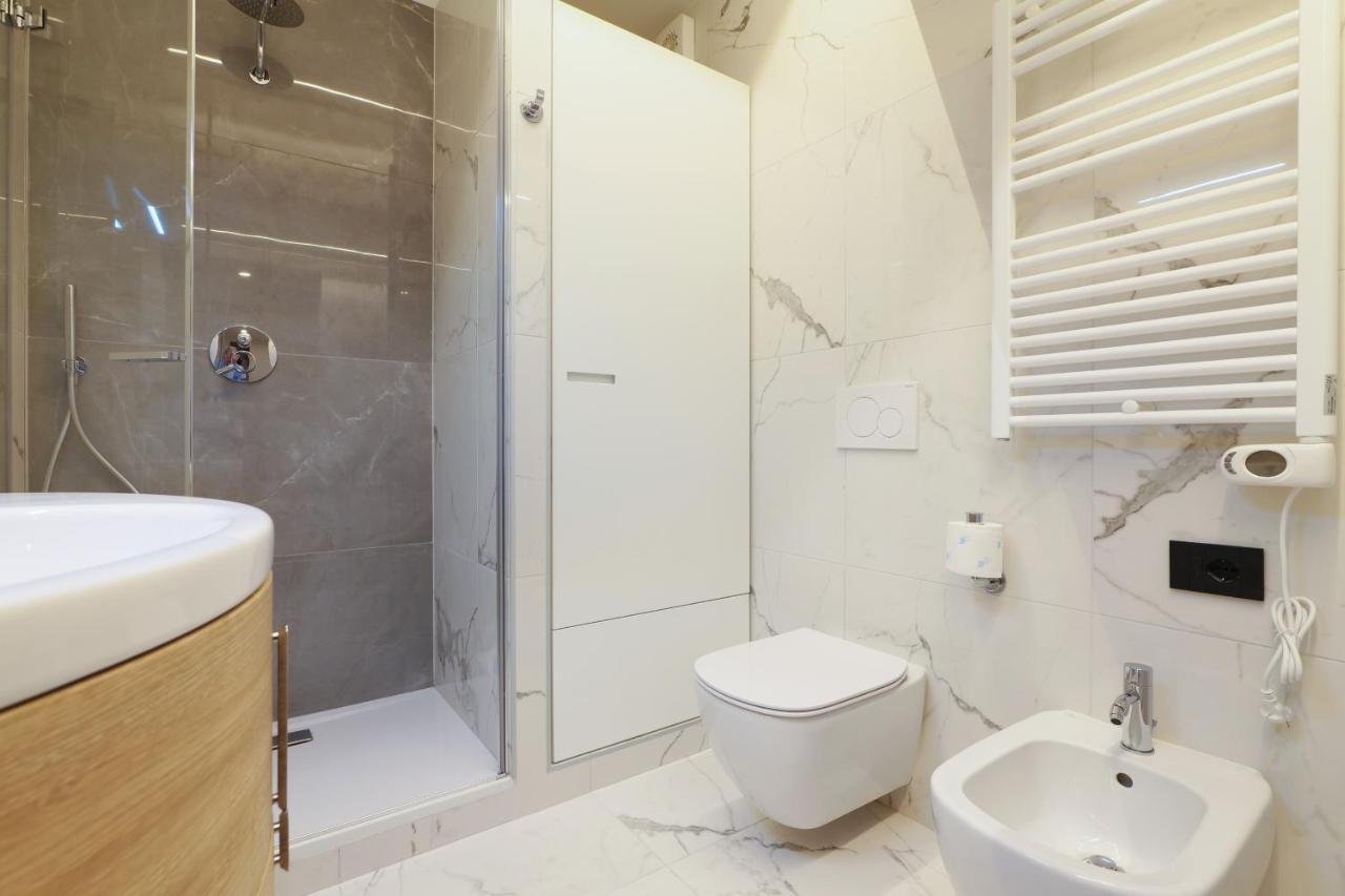 מילאנו Mila Apartments Cavalcabo מראה חיצוני תמונה